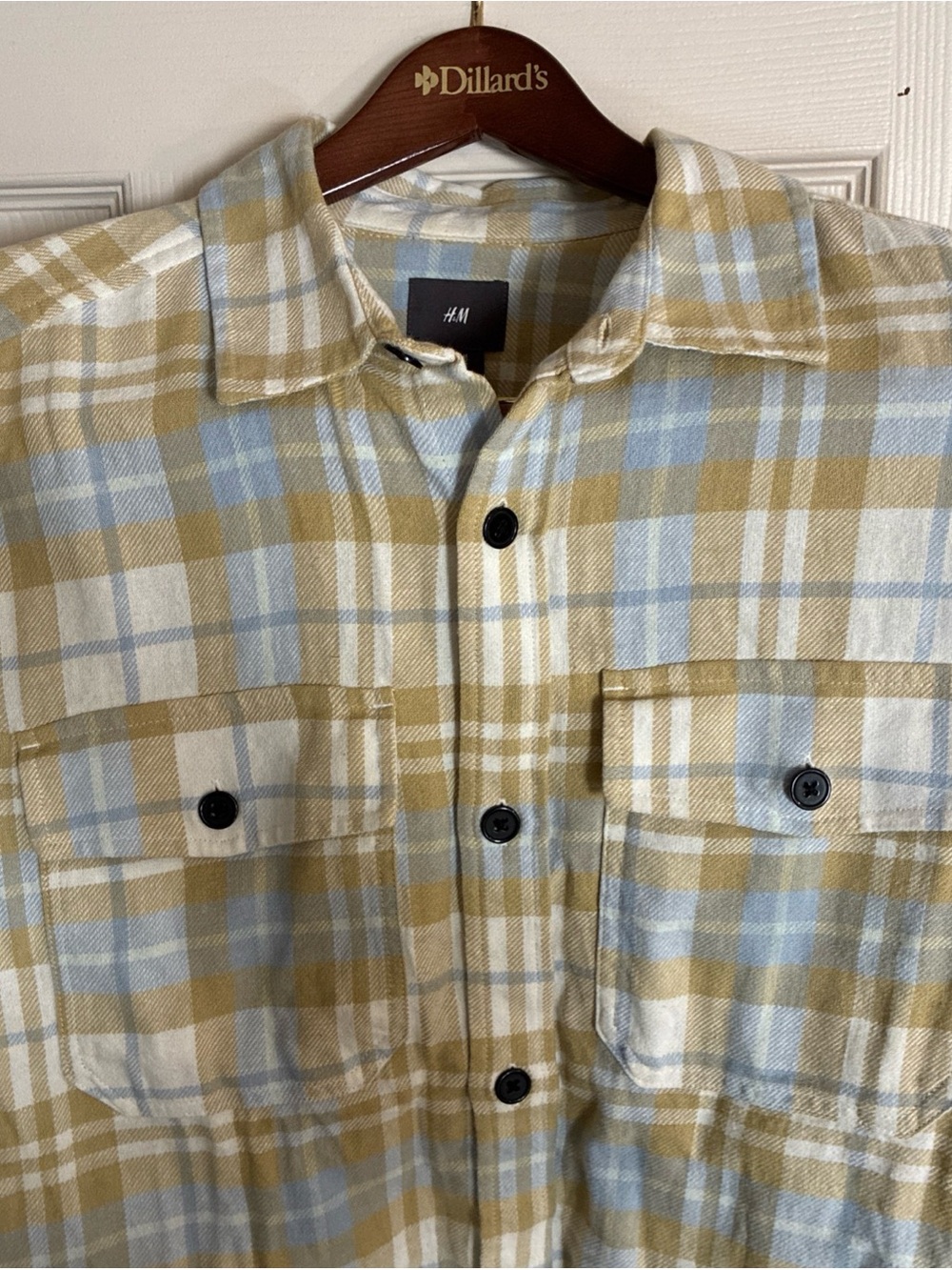 H&M Men's Plaid Button-Up Shacket in Light Blue and Tan Sz M